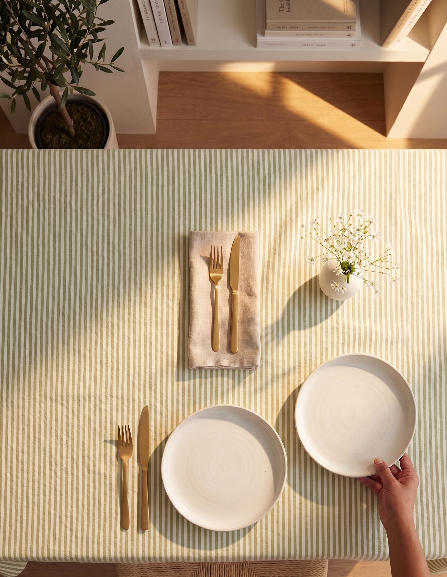 Meadow Lines Table Cover