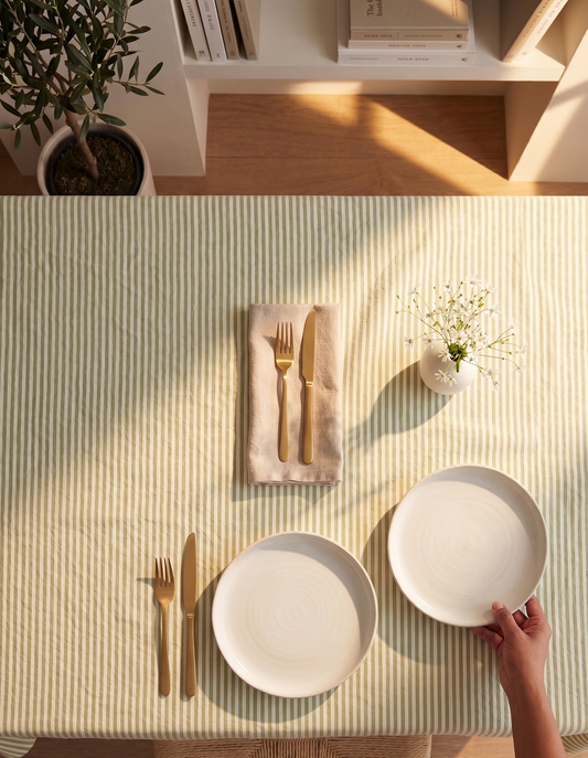 Meadow Lines Table Cover