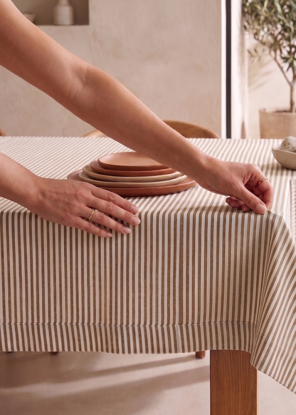 Dune Lines Table Cover